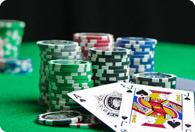 The-Best-Poker-Strategy-384x260
